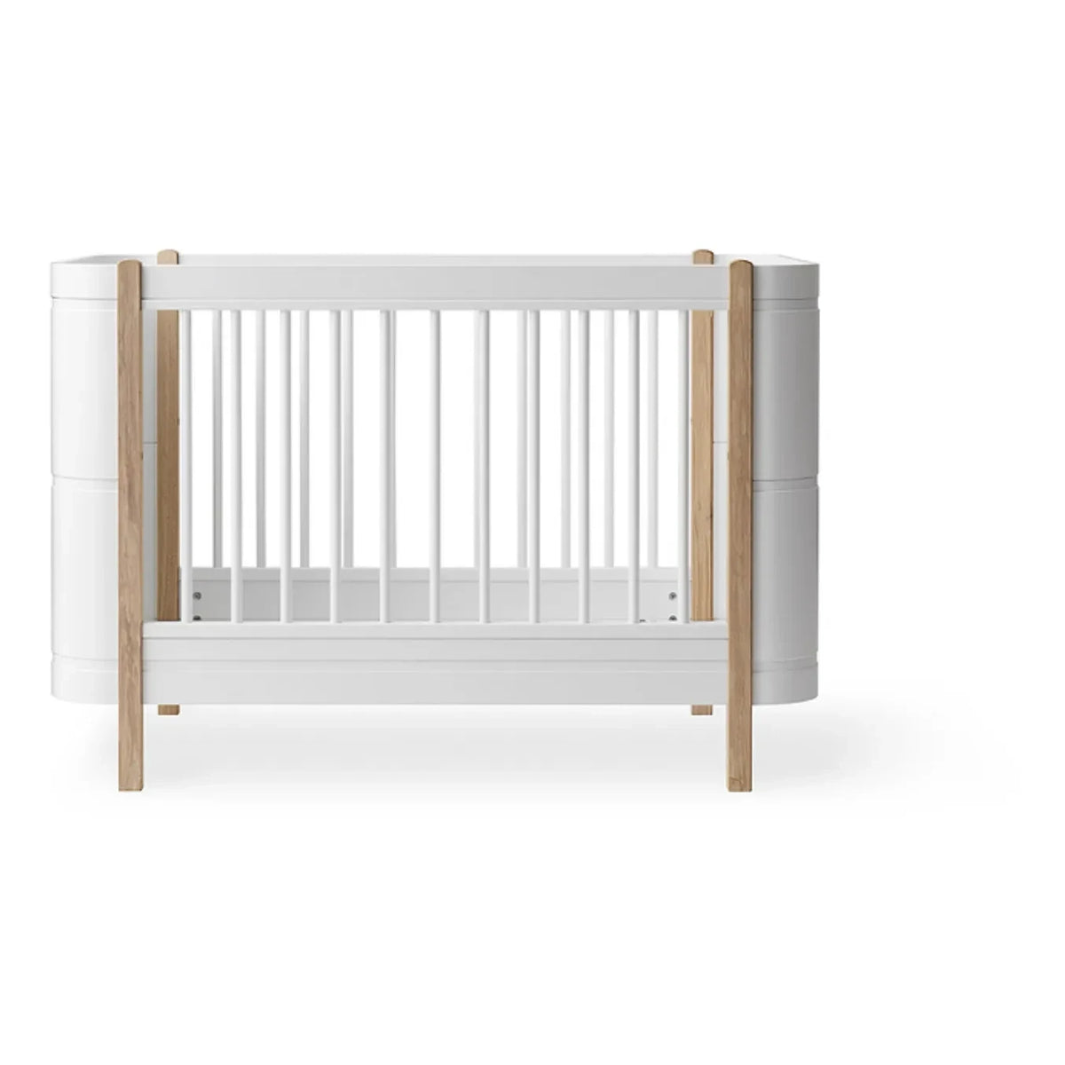 Oliver Furniture - ओक वुड मिनी+ क्रिब मैट्रेस, जूनियर किट को छोड़कर