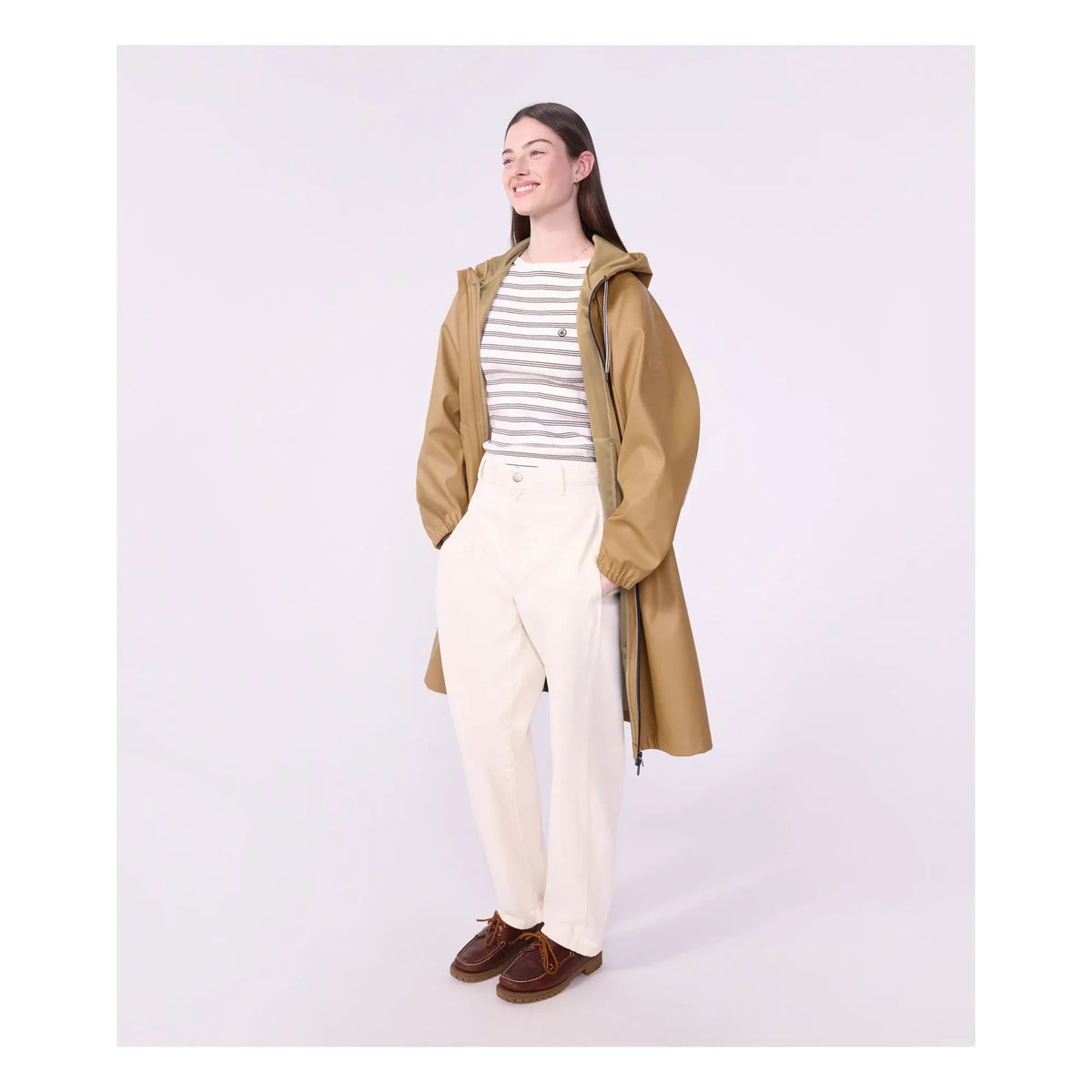 Petit Bateau - प्रतिष्ठित लंबा रेनकोट | ऊंट (Camel)
