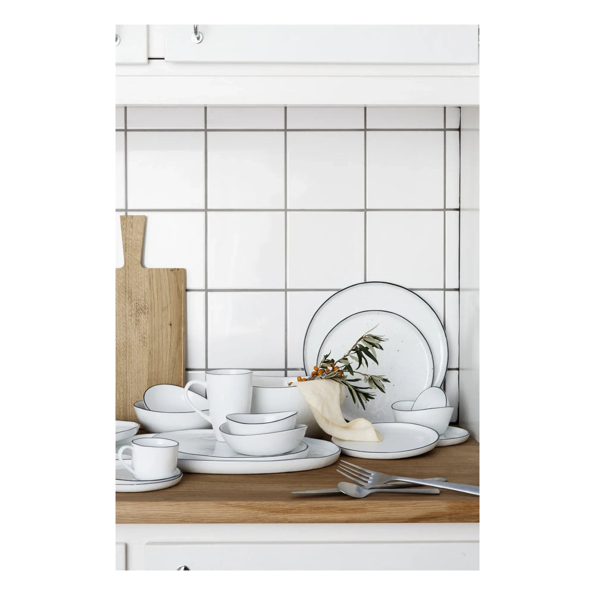 Broste Copenhagen - तश्तरी के साथ नमक चीनी मिट्टी का कप
