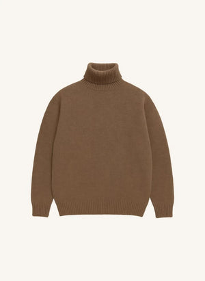 Origin Knitwear - सीमलेस वूल टर्टलनेक स्वेटर | भूरा