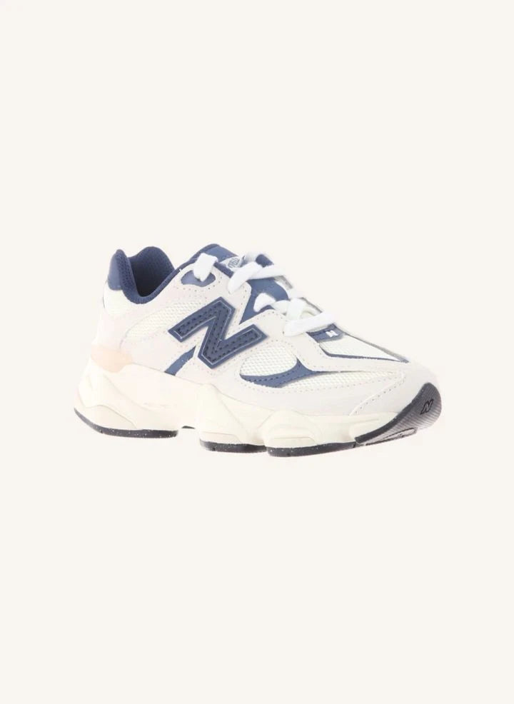 New Balance - लेस-अप स्नीकर 9060 | नेवी ब्लू