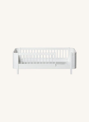 Oliver Furniture - Ahşap Mini+ पालने से युवा बेड में रूपांतरण किट | सफ़ेद