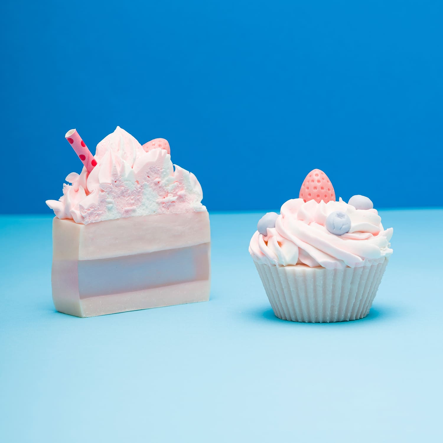 Baveal – Cake Art Pasta Dilimi Tasarımlı Nemlendiricili El ve Vucüt Sabunu - Dinossi