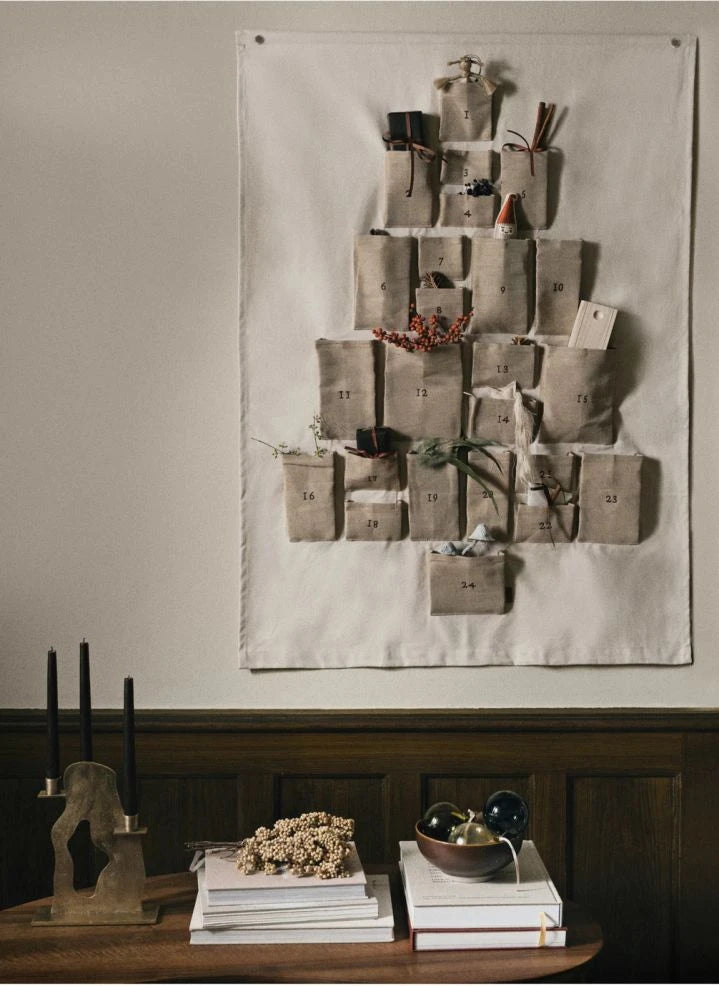 Ferm Living - Organik pamuktan Çam Advent takvimi