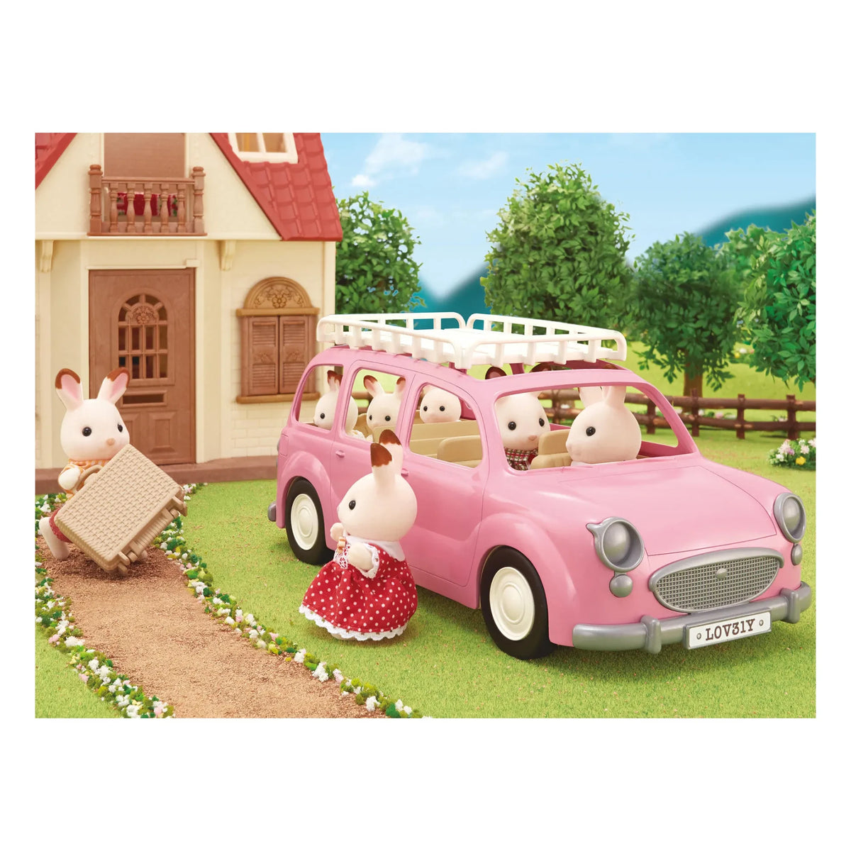 Sylvanian Families - गुलाबी मिनीबस और पिकनिक सेट