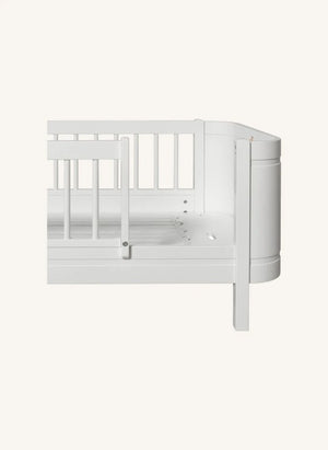 Oliver Furniture - Ahşap Mini+ पालने से युवा बेड में रूपांतरण किट | सफ़ेद