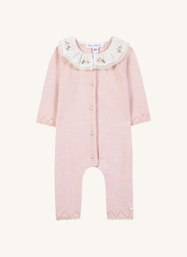 Tartine et Chocolat - फूलों की कढ़ाई वाले कॉलर वाली निट जंपसूट | गुलाबी