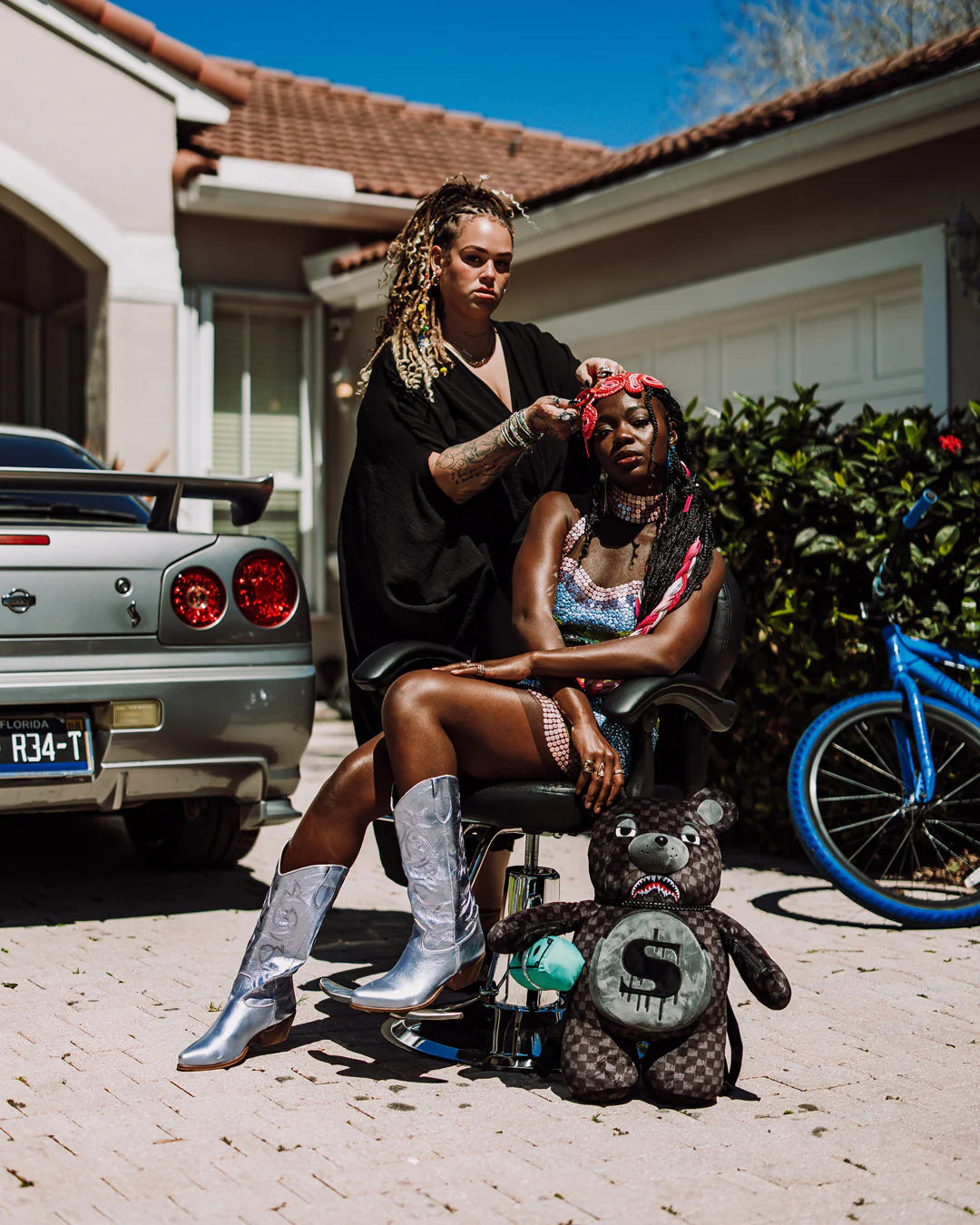 Sprayground - शार्क्स पैर आइस टेडी बैकपैक