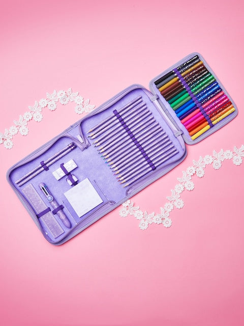 Smiggle - Disney राजकुमारी स्टेशनरी सेट और पेन बॉक्स