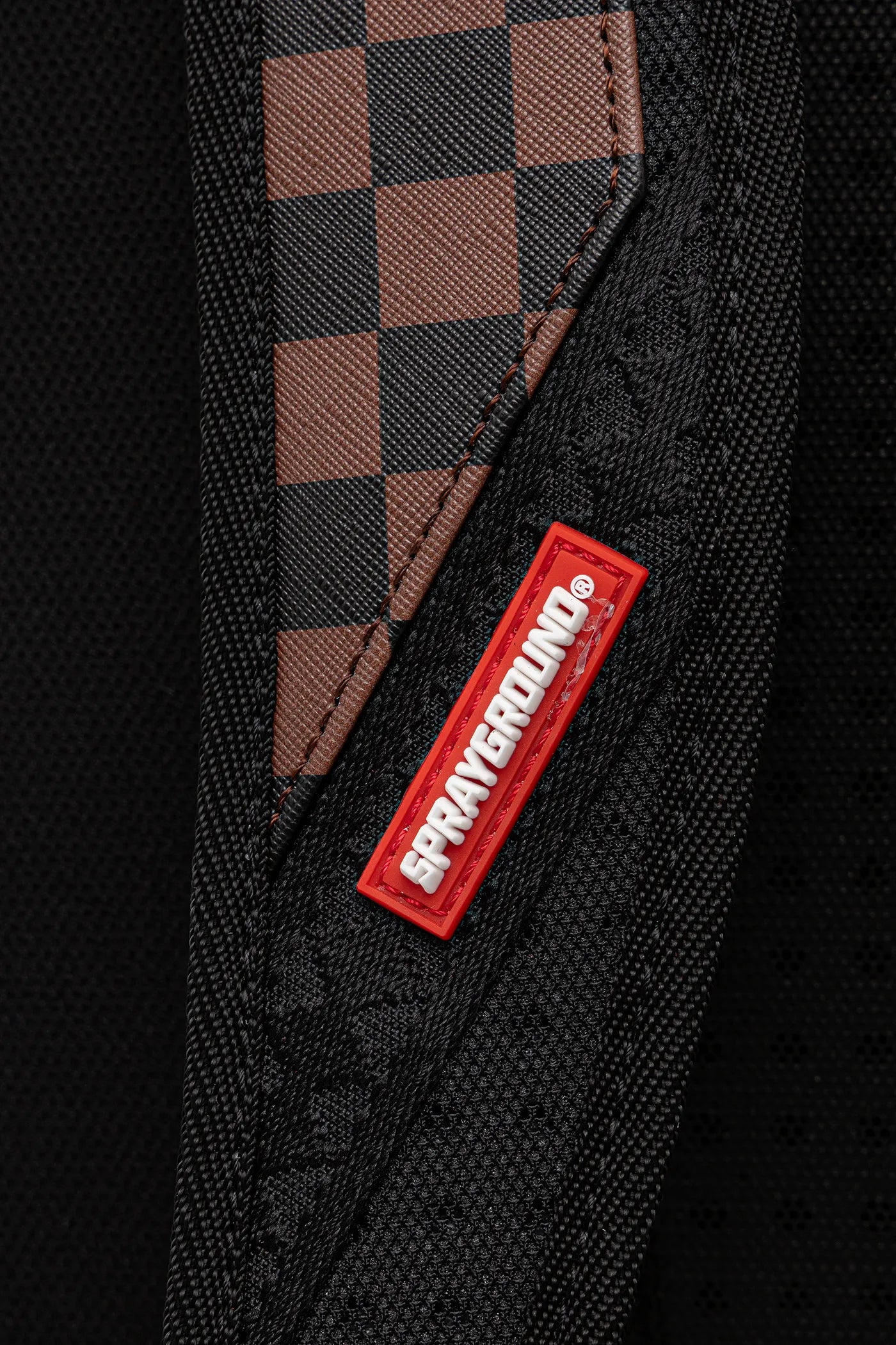 Sprayground - एलियन राइटर्स Dlxsv बैकपैक