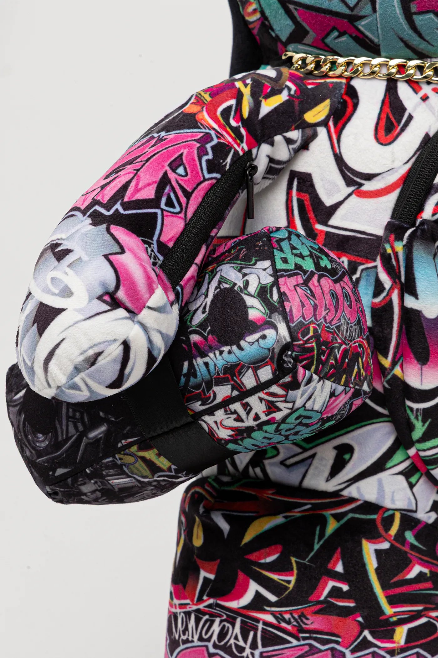 Sprayground - स्प्लिट साइबरशार्क पैरा आयısı टेडी बैकपैक