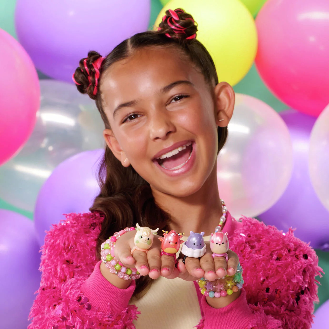 स्क्विशमैलोज़ - स्क्विश-ए-लॉन्ग्स 14 आकृति + अंगूठी सेट + 4 सहायक उपकरण विशेष श्रृंखला खिलौना