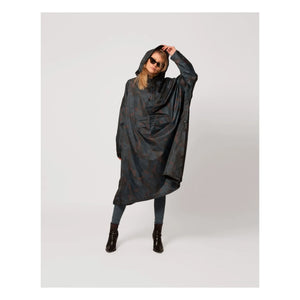 Rainkiss - Art Camo वॉटरप्रूफ केप | काला