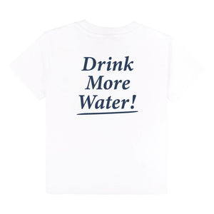 Sporty & Rich - Daha Fazla Su İç Tişört (Drink More Water T-shirt) Geri dönüştürülmüş pamuk | Beyaz