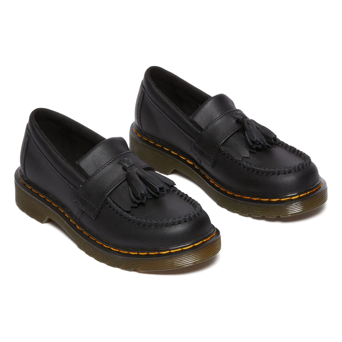 Dr. Martens - एड्रियन जे टैसल्ड लोफर्स | मैट ब्लैक