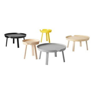 Muuto - गोल सेंटर टेबल | ओक