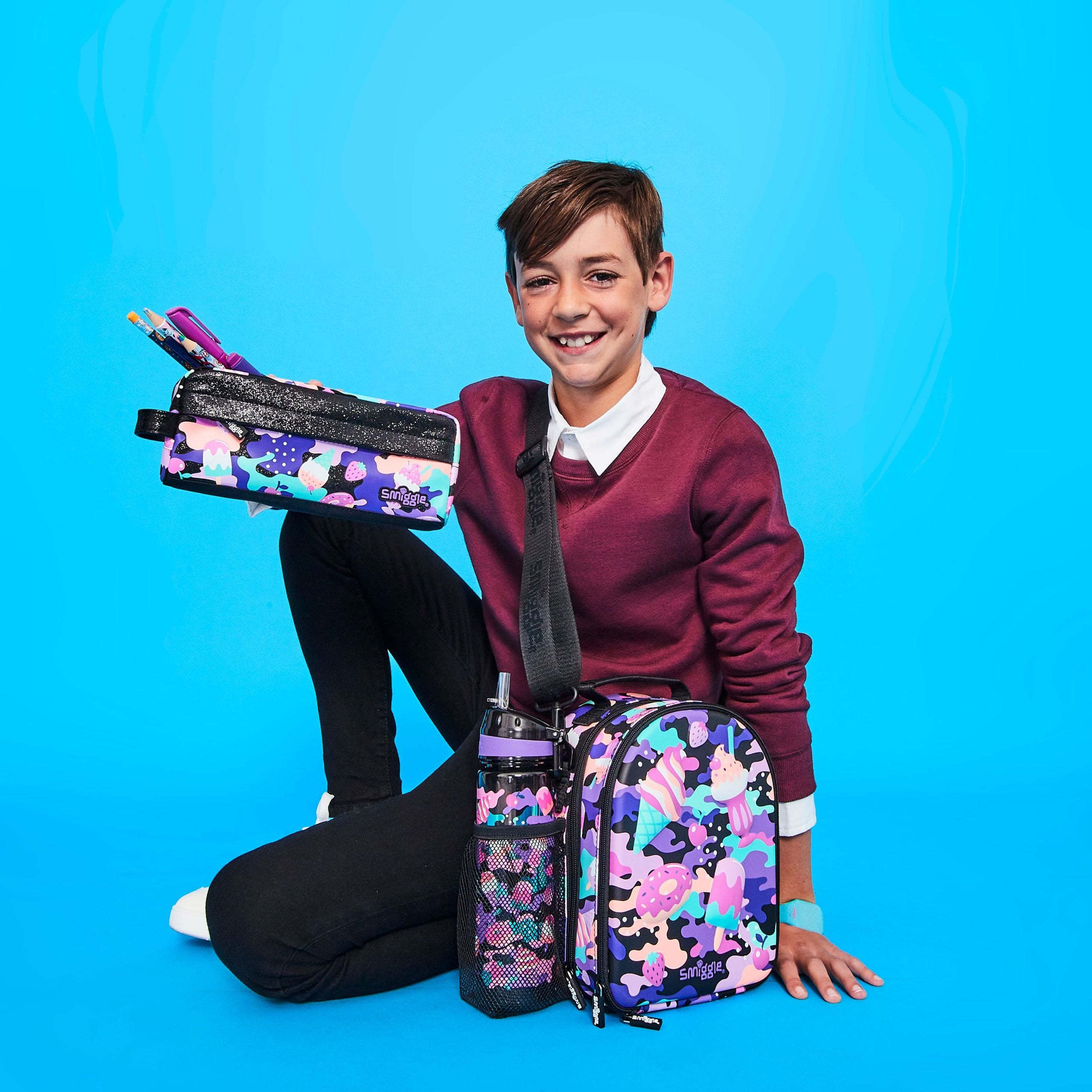 Smiggle - Hide Sert Kapaklı Beslenme Çantası-Dinossi