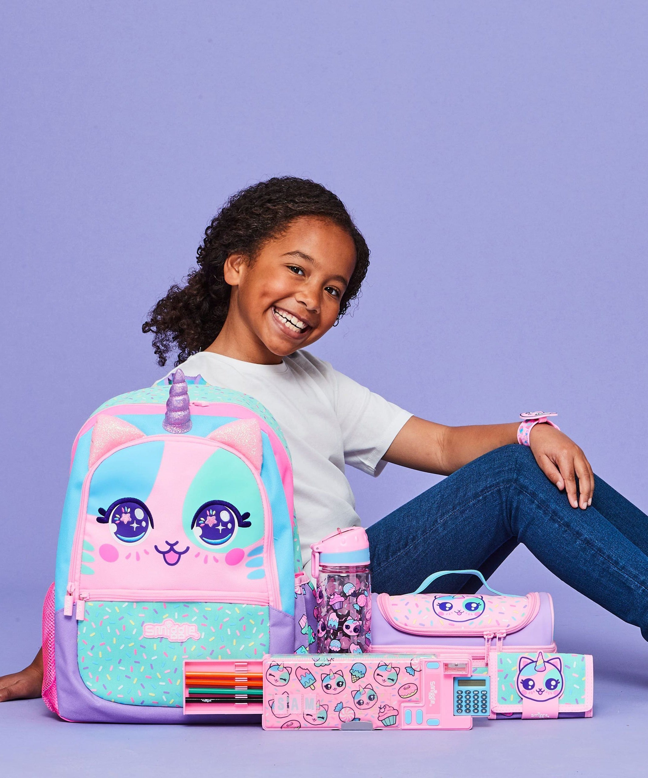 Smiggle - बज़ हिसाब मशीन वाला स्वचालित पेन बॉक्स