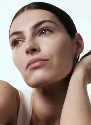 AIME - Kompleksiyon Serumu - 30 ml | Açık ten ile açık orta ton arası