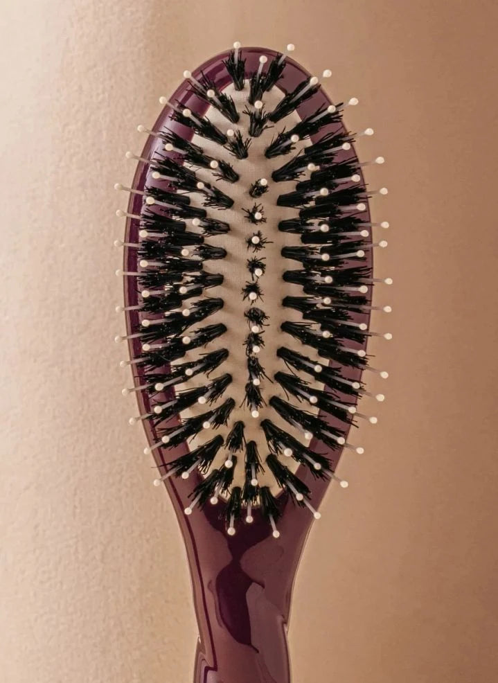 La Bonne Brosse - La Petite Brosse L'Indispensable Douceur No. 03 - Hassas Saç Derisi | Patlıcan