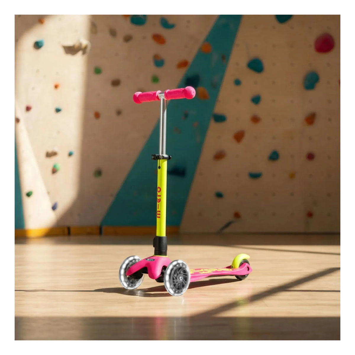 Micro - Mini Neon LED Scooter | Sarı