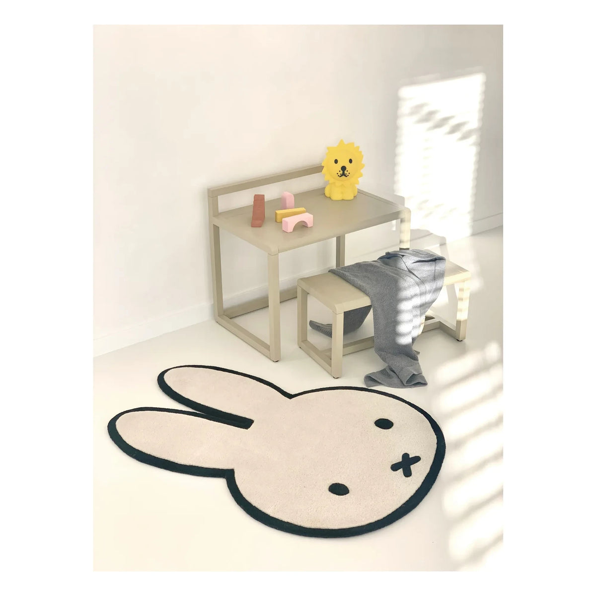 Maison Deux - Miffy गलीचा | क्रीम