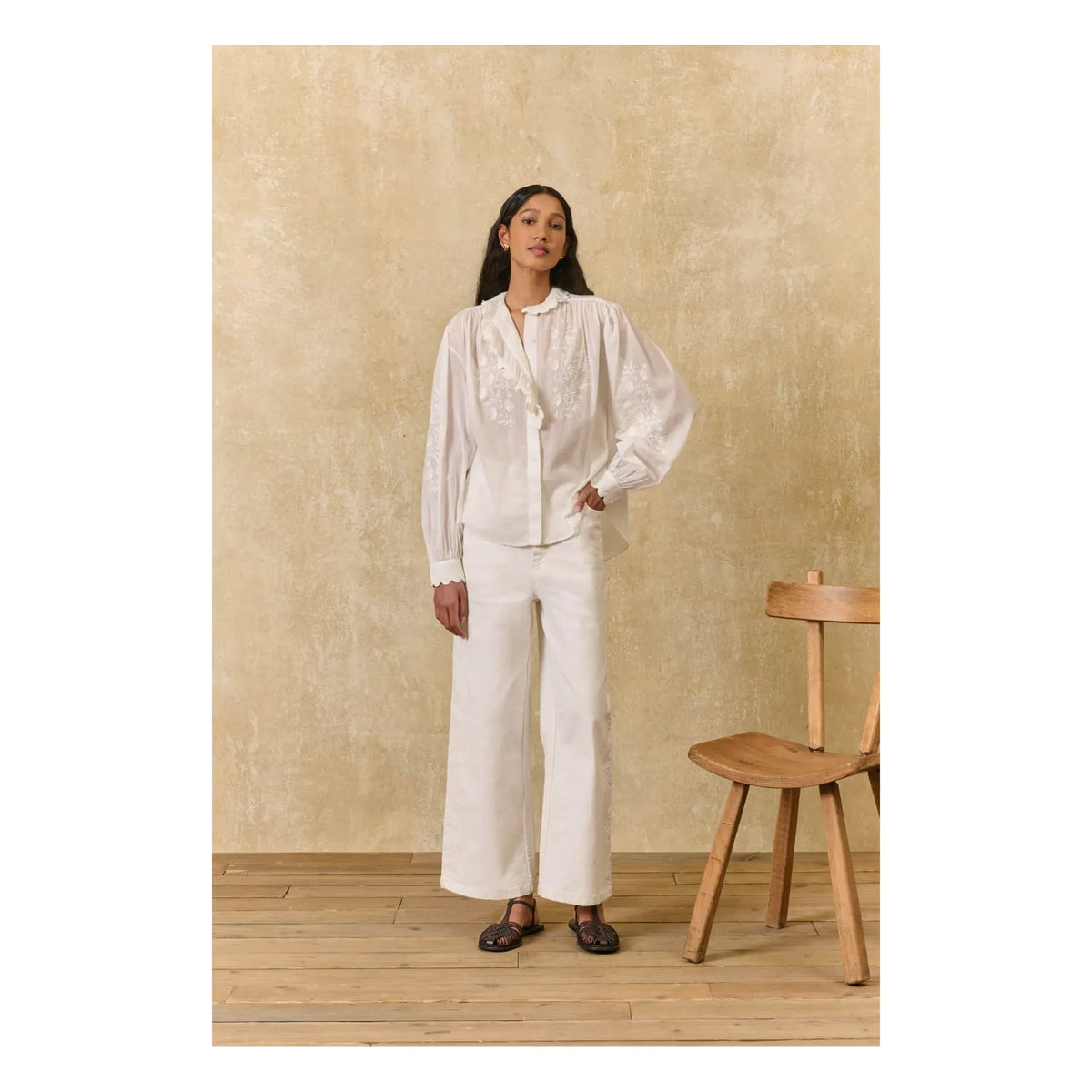 लुईस मिशा - कोरा ऑर्गेनिक कॉटन ब्लाउज़ | सफ़ेद