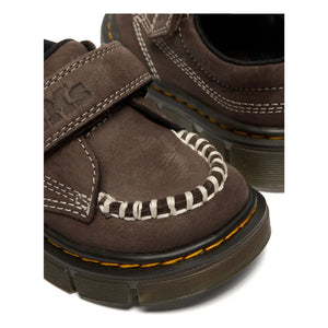 Dr. Martens - स्क्रैच जे लोफ़र | गहरा भूरा