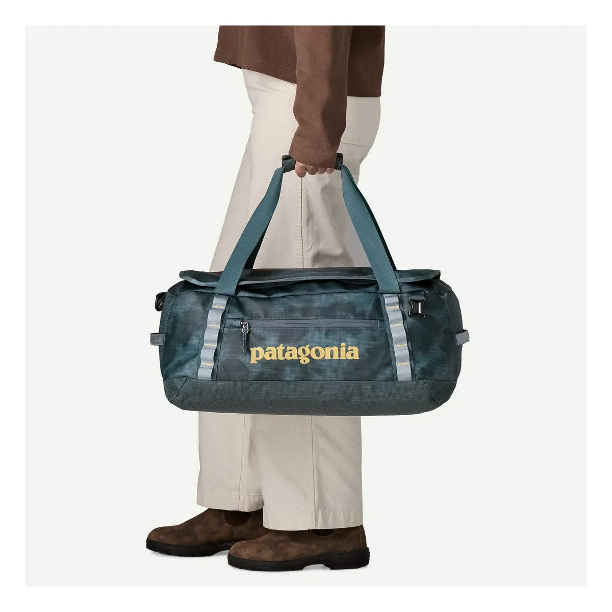 Patagonia - Black Hole 40L डफल बैग | स्टील