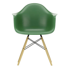 Vitra - DAW कुर्सी - मेपल बेस - चार्ल्स और रे इमส์ | पन्ना हरा (Emerald green)