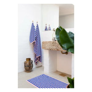 Bongusta - Yumuşak banyo havlusu | Mavi (Hindi: बोंगस्टा - नरम बाथ टॉवल | नीला)