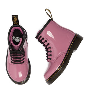 Dr Martens - 1460 J पेटेंट लेस-अप बूट | गुलाबी