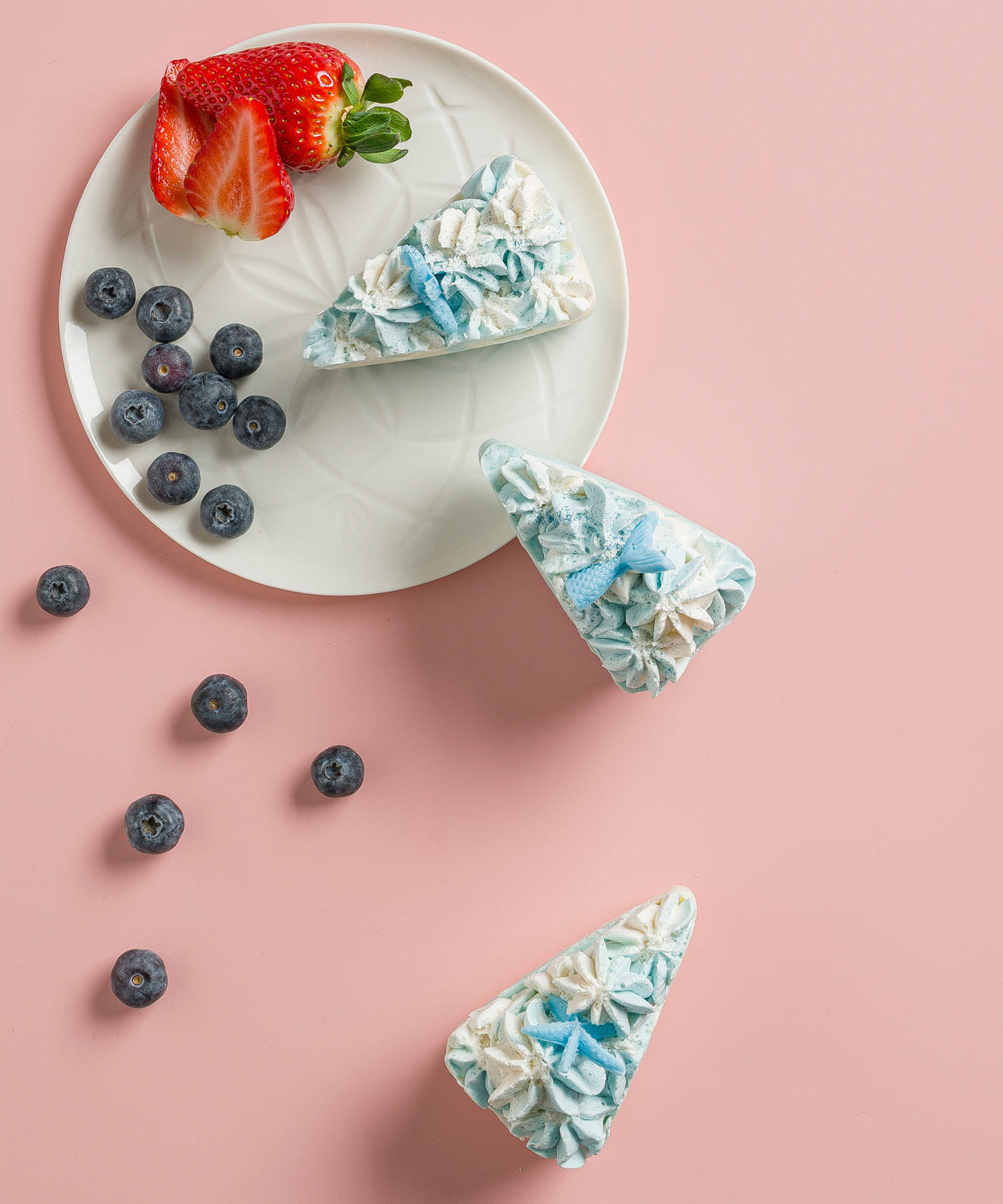 Baveal – Cake Art Pasta Tasarımlı Nemlendiricili El ve Vucüt Sabunu - Dinossi