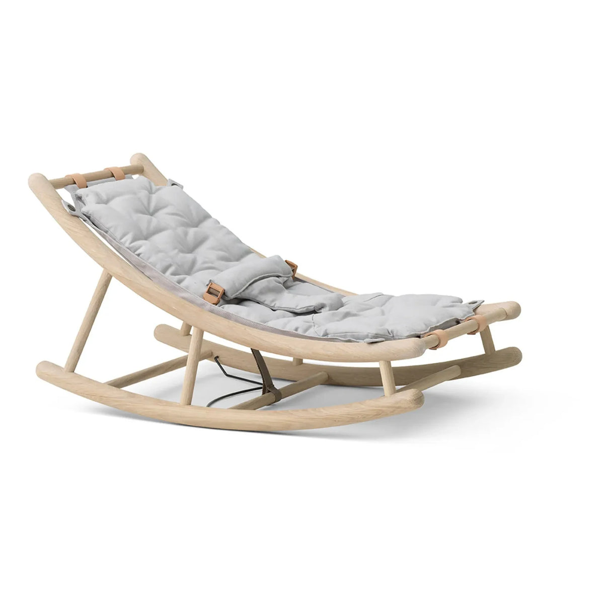 Oliver Furniture - ओक बेबी और टॉडलर रॉकिंग चेयर | ग्रे