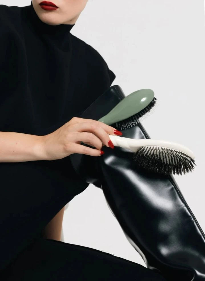 La Bonne Brosse - L'Indispensable Saç Fırçası No. 02 - Bakım ve Açma | Badem yeşili