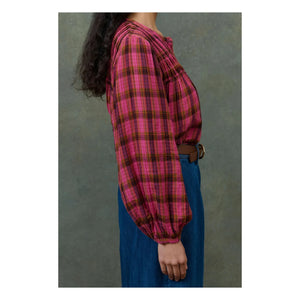 Louise Misha - Bluz Jally Alpenglow चेक वाला डबल-लेयर ऑर्गेनिक कॉटन गज़ फैब्रिक - महिला संग्रह | गुलाबी