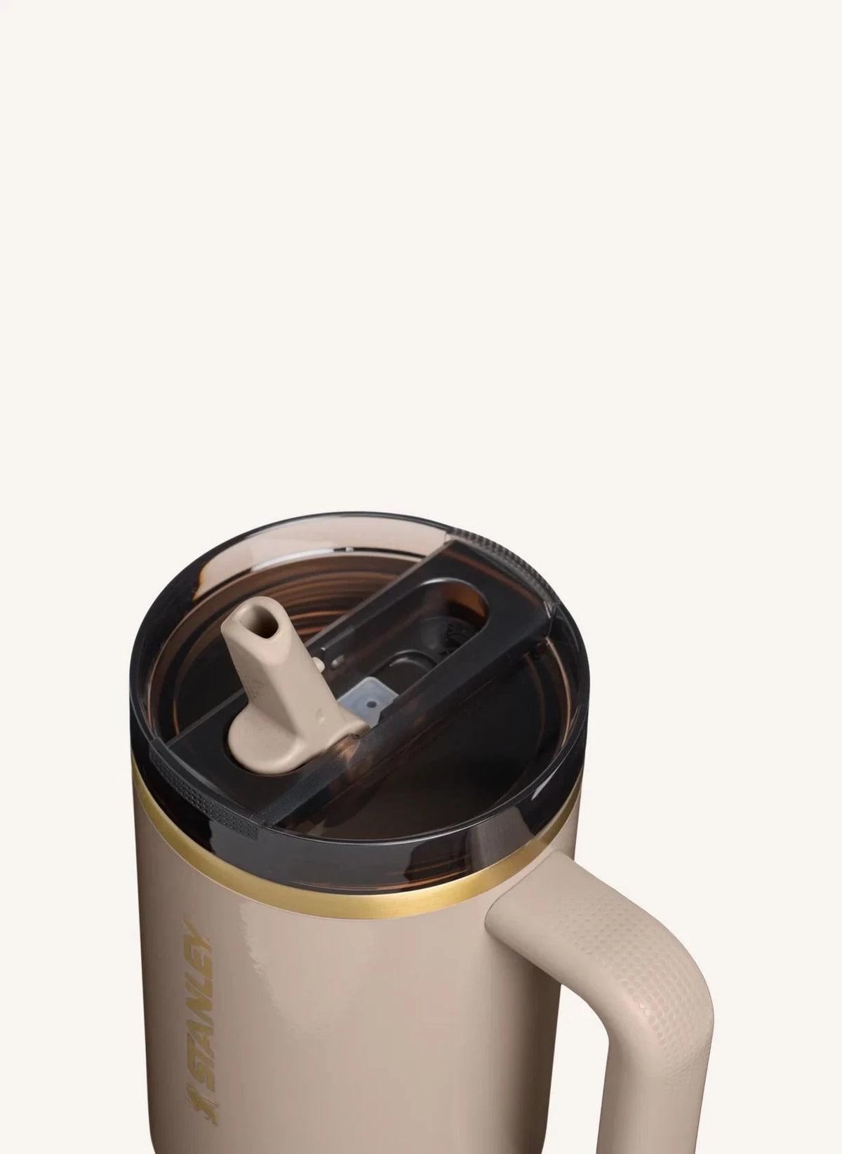 Stanley 1913 - Yalıtımlı Bardak - The Quencher Flipstraw ProTour | Gümüş gri