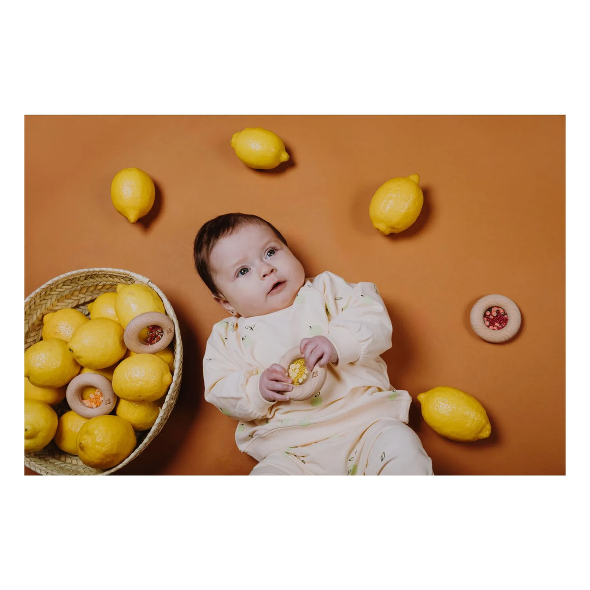 Petit Boum - सेंसरी लेमन डोनट