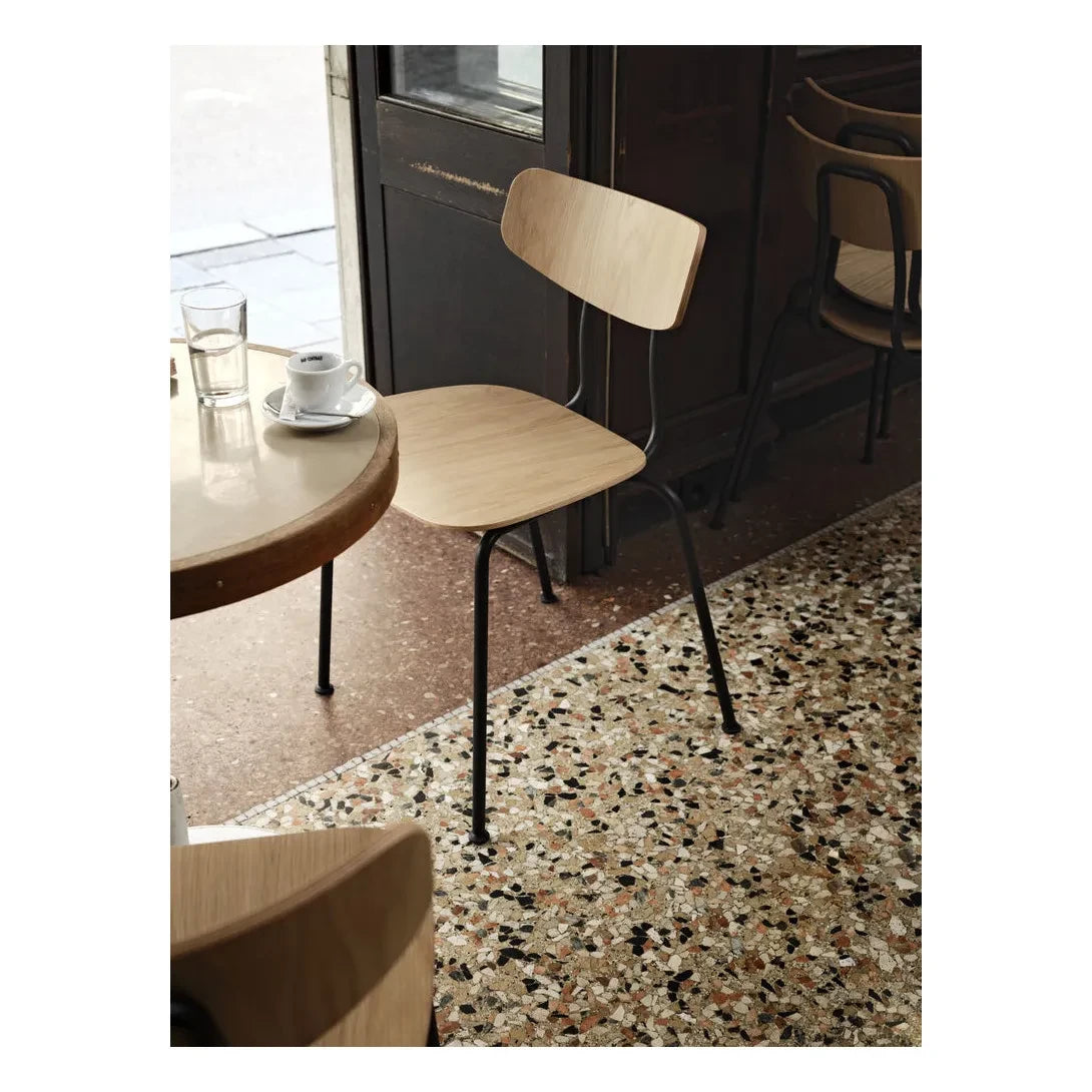Vitra - Jasper Morrison Moca कुर्सी - काला आधार | ओक