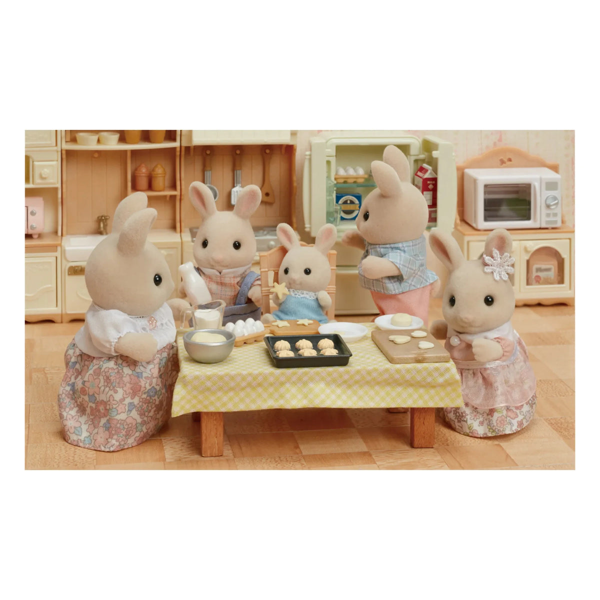Sylvanian Families - क्रीम खरगोश परिवार
