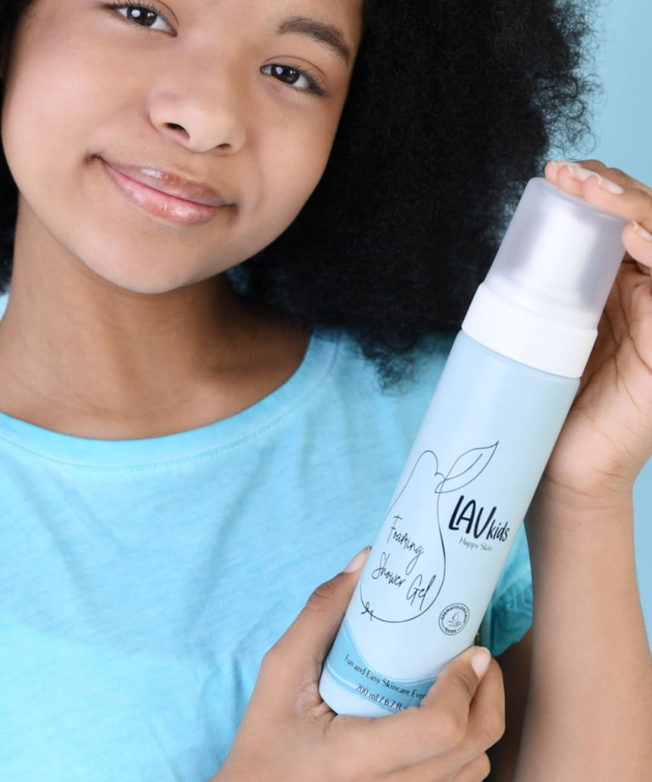Lav Kids - बच्चों के लिए फोम वाले शावर जेल