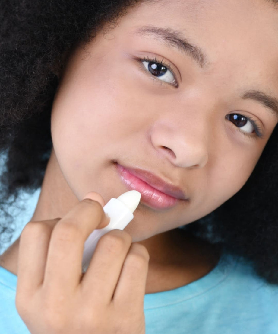 Lav Kids - बच्चों के लिए मॉइस्चराइजिंग लिप बाम