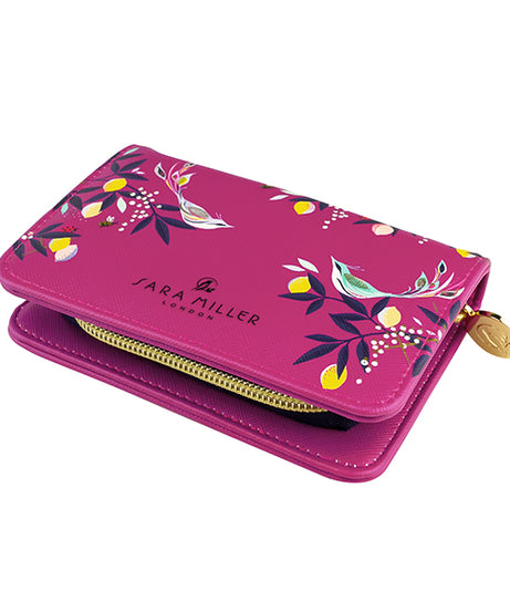 पोर्टिको डिज़ाइंस - सारा मिलर: नाखून देखभाल और मैनीक्योर सेट