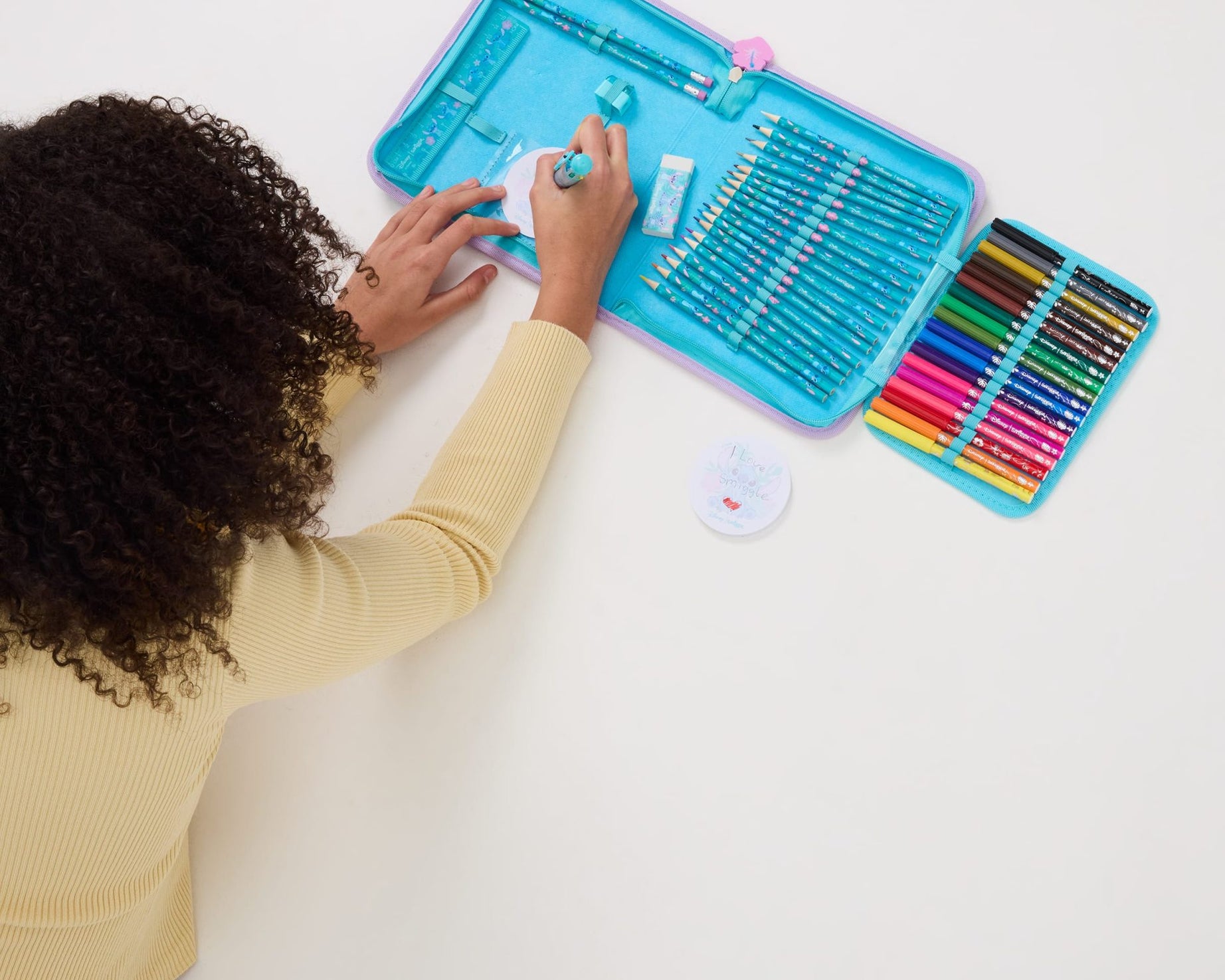 Smiggle - स्टिच स्टेशनरी सेट और पेंसिल बॉक्स