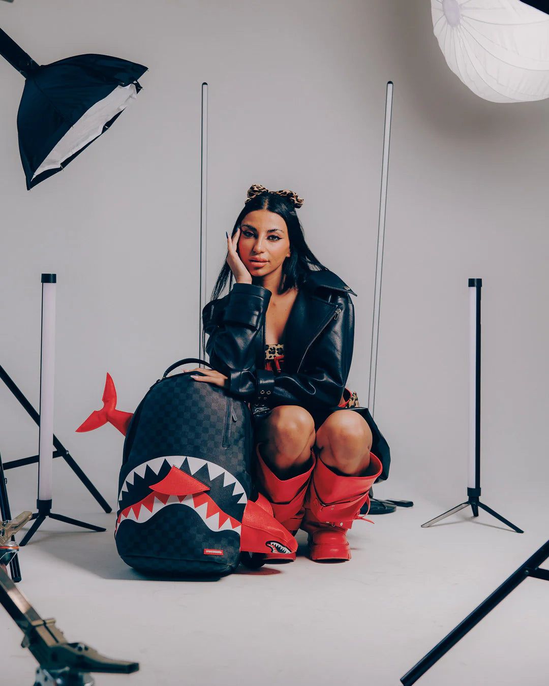 Sprayground - शार्क भागने वाला बैकपैक