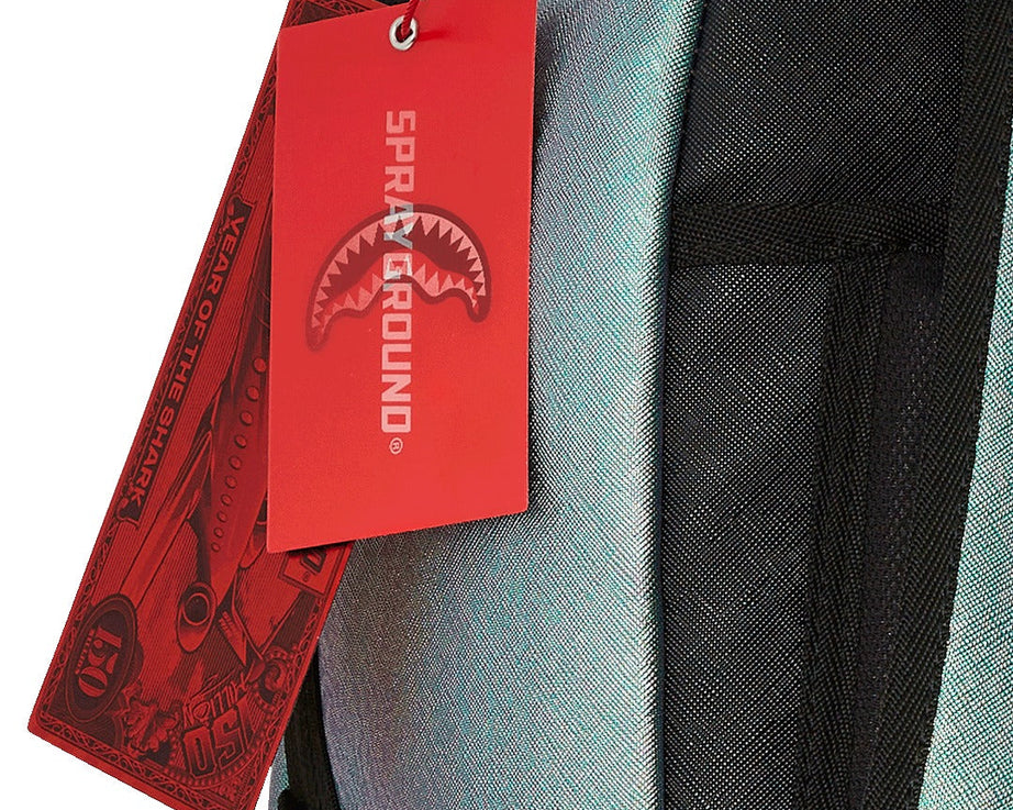 Sprayground - शार्क सेंट्रल ऑयल स्टीक डीएलएक्सस बैकपैक