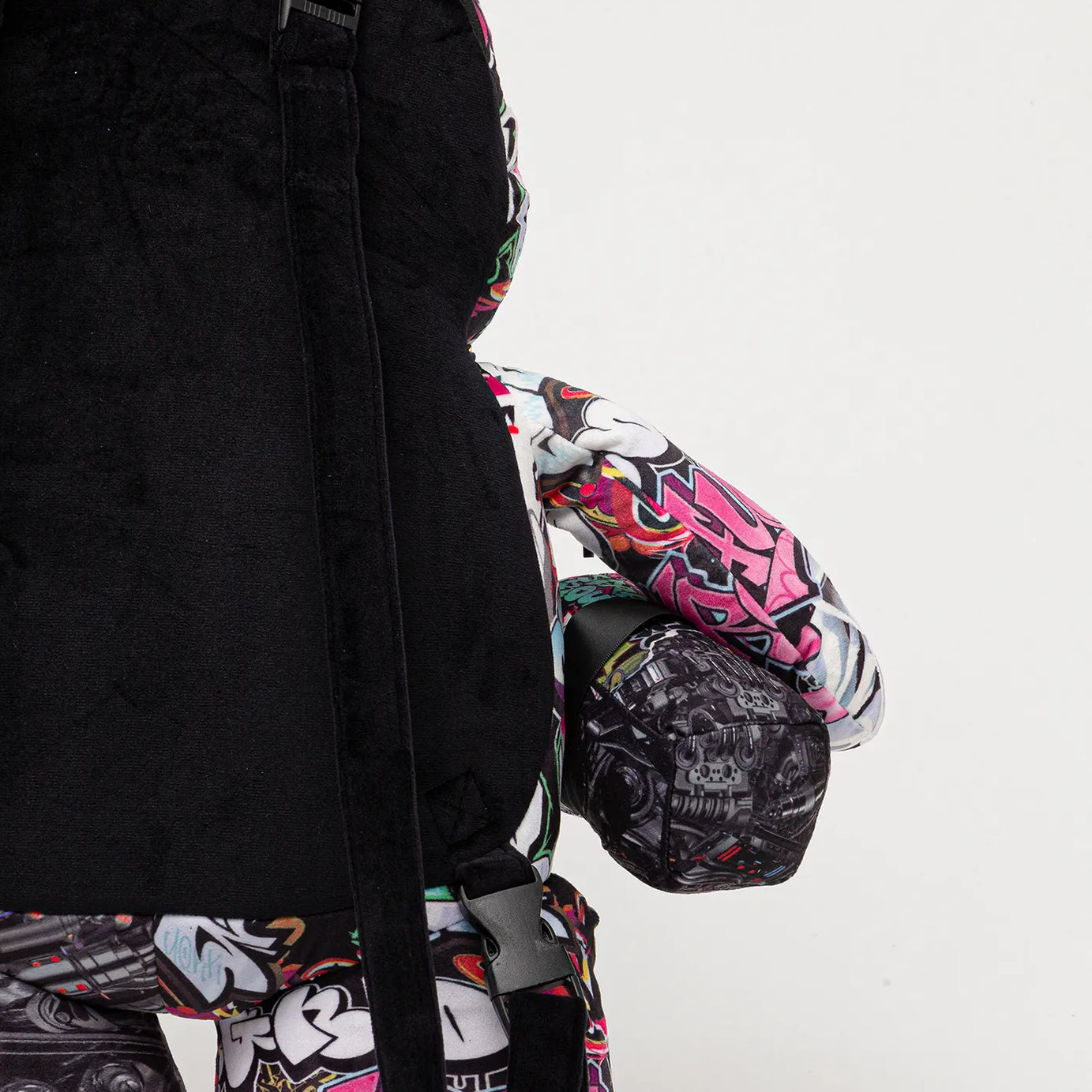 Sprayground - स्प्लिट साइबरशार्क पैरा आयısı टेडी बैकपैक