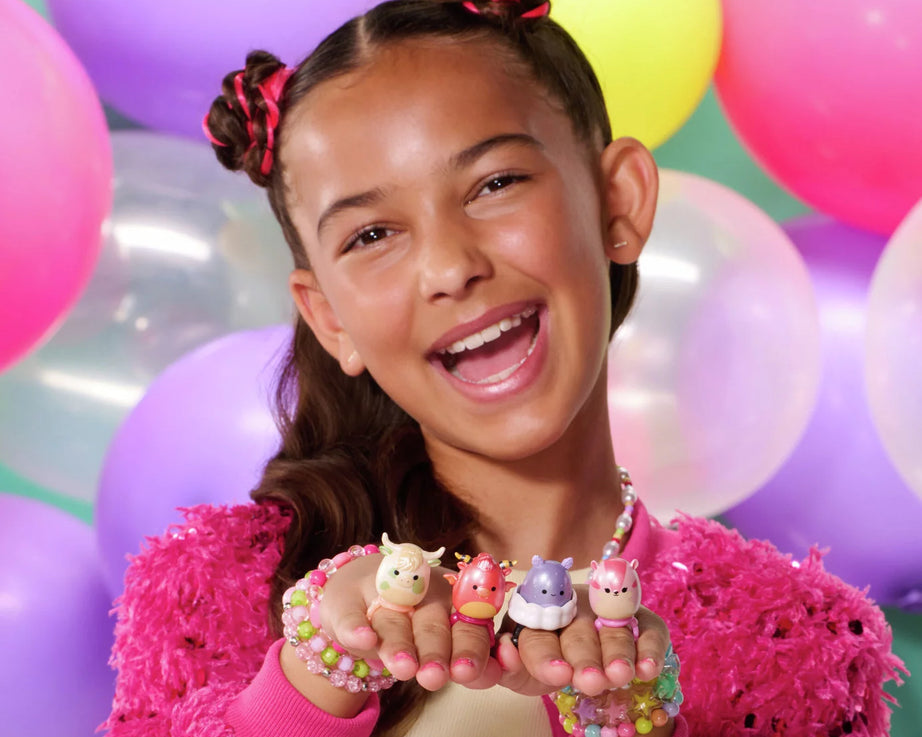 स्क्विशमैलोज़ - स्क्विश-ए-लॉन्ग्स 14 आकृति + अंगूठी सेट + 4 सहायक उपकरण विशेष श्रृंखला खिलौना