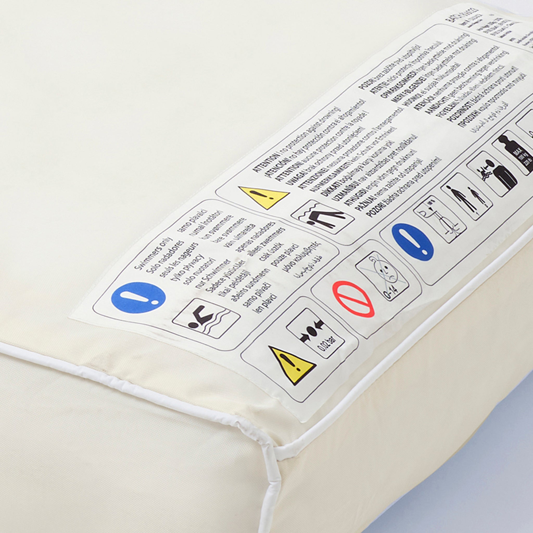 Sunnylife - लक्ज़री समुद्र और पूल फुलाने वाला गद्दा