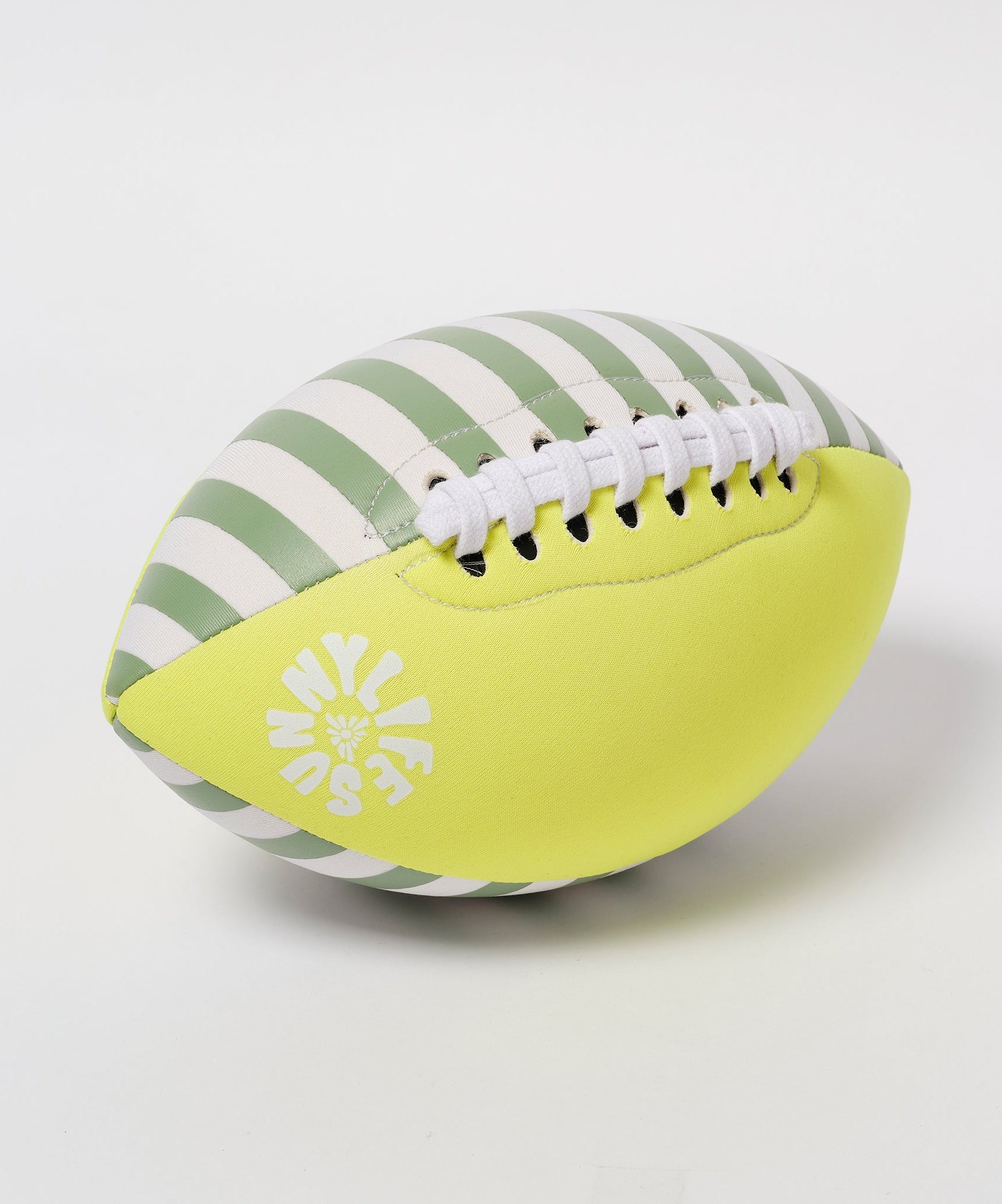 Sunnylife - नियोप्रीन समुद्र तट नरम खेल गेंद